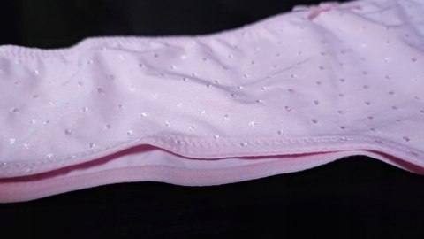 NOWY UN:USUAL FELINA majtki figi stringi róż M 38 NOWY UN:USUAL FELINA majtki figi stringi róż M 38