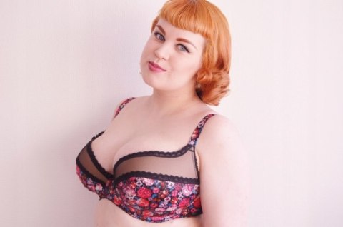 NOWY Gossard kwiaty usztywniany biustonosz 65J NOWY Gossard kwiaty usztywniany biustonosz 65J